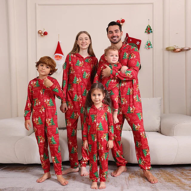 Funny Matching Christmas Pyjama Photo Ideas That Still Look Festive